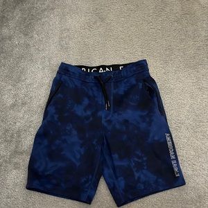 AMERICAN EAGLE MENS MEDIUM SHORTS